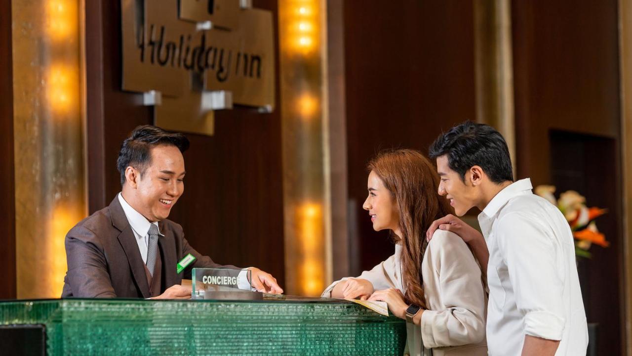 Holiday Inn Bangkok Silom, An Ihg Hotel Exterior foto